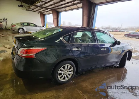 2014 Nissan Altima 2.5 z USA, uszkodzony, nr VIN 1N4AL3AP6EN330945